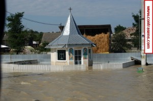 inundatii biserica