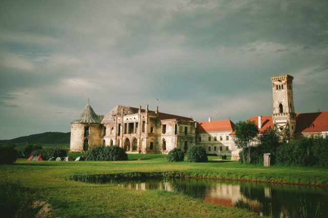 electriccastle