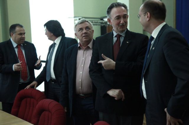 ambasadorul macedonean02_resize