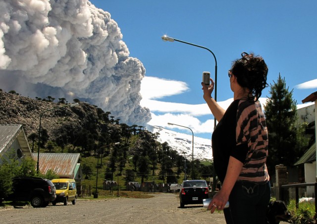 Image: ARGENTINA-CHILE-COPAHUE-VOLCANO