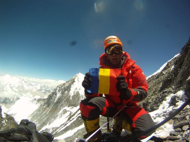 Horia Colibasanu pe varful Lhotse 2013