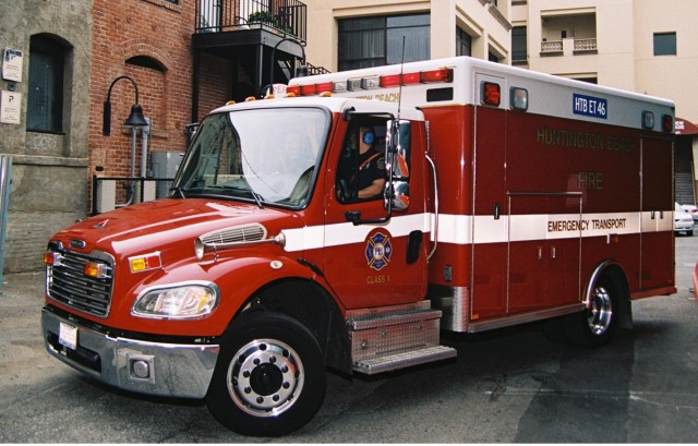 graphics-ambulance-256268