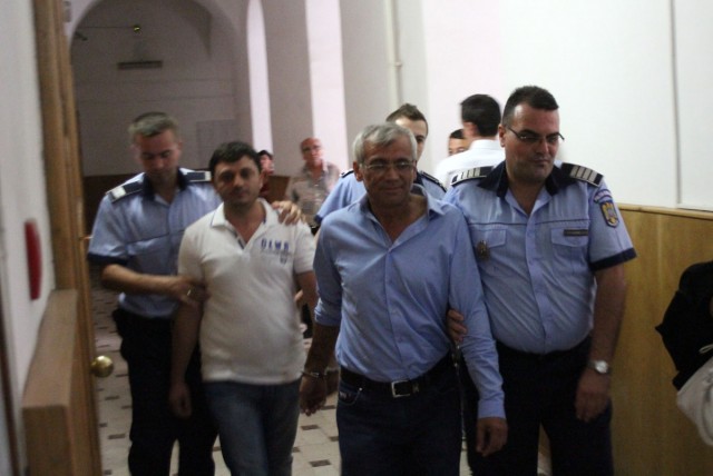 bot iulian viscol costa lugoj