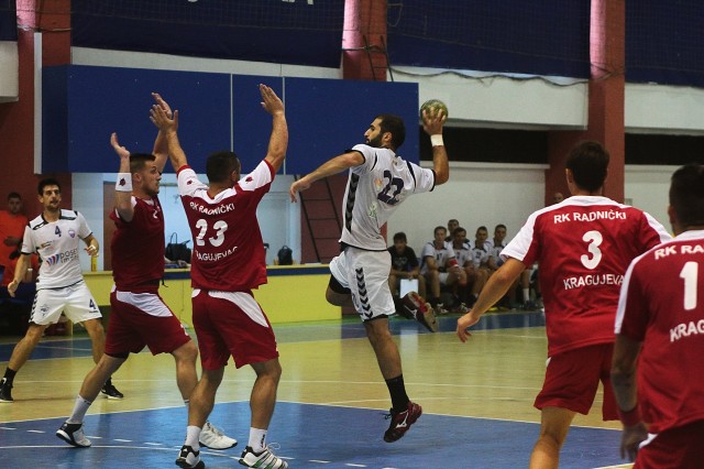 ch poli amical handbal