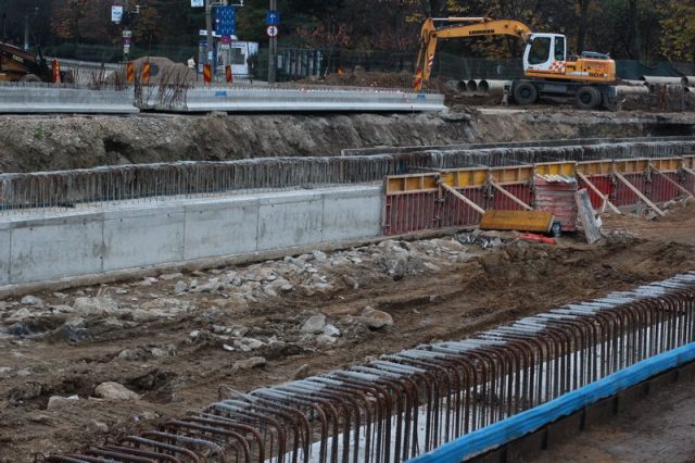 Linişte totală pe şantierul de podul Michelangelo , deşi lucrările sunt în întârziere Foto Adrian Pîclişan