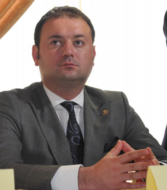 codrin scutaru pc
