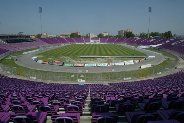 Stadionul "Dan Păltinişanu"