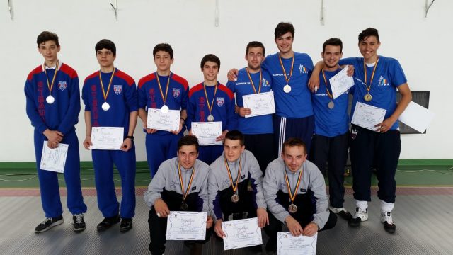 csu.poli.floreta.campionat.de.tineret (Medium)