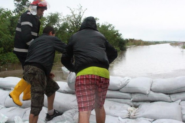 rovinita mare inundatii 2
