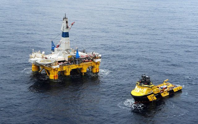 Polar Pioneer in the Barents Sea