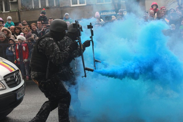 demonstratii 2