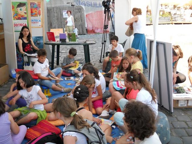 4. biblioteca aer liber