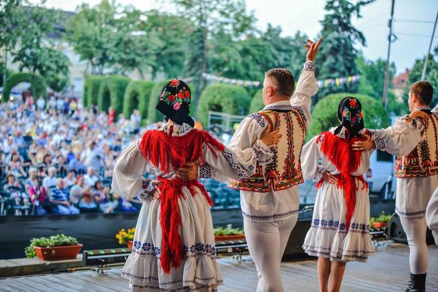 festivalul inimilor oficial muzica populara