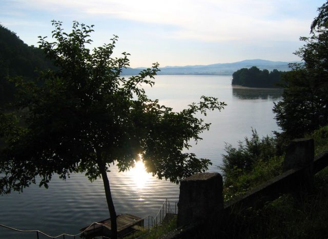 10. lacul surduc dimineata