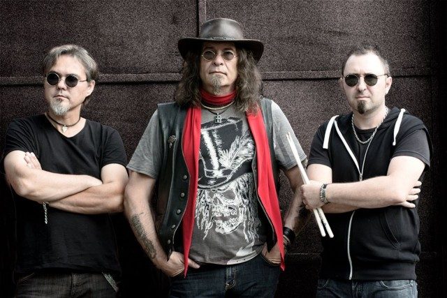 adibararband-640x427