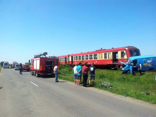 accident tren duba isu (8)