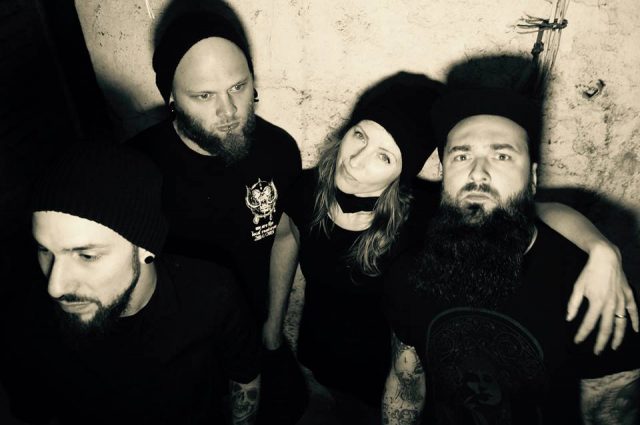 Printre trupele care vor cânta la Haywire Festival se numără şi formaţia germană Earth Ship