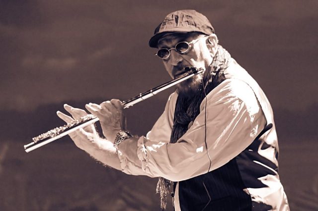 Legendarul muzician Ian Anderson va fi prezent la Timişoara