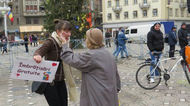 imbratisari gratuite