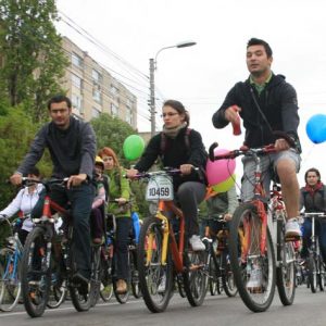 biciclisti pedalare 8