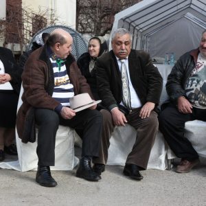 tigani innmormantare07_resize