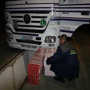 tir tigari contrabanda