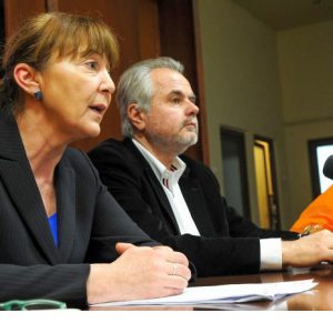 Monica-Macovei-parlamentar-european-Constantin-Ostaficiuc-presedinte-PDL-Timis-640×452