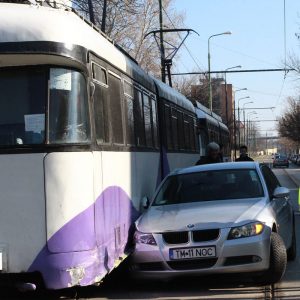 accident bmw tramvai 1