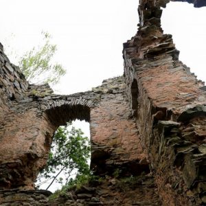 Castelul-din-Carpati-sau-Cetatea-Colt_10-800×533