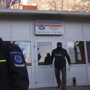 perchezitii dga la sectia 1 politie 2