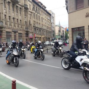 parada motociclisti