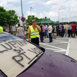 sindicatul_IT_protest_Elster