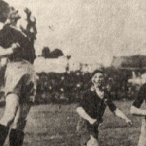 Vogl (foto stanga), intr-un meci contra Iugoslaviei 2-1 (1934)