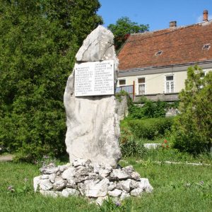 6. statuie oravita