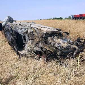 masina rasturnata accident
