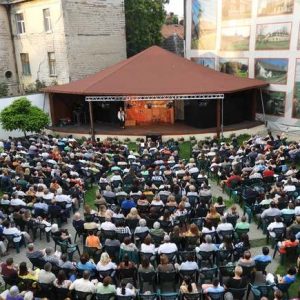 teatru vara