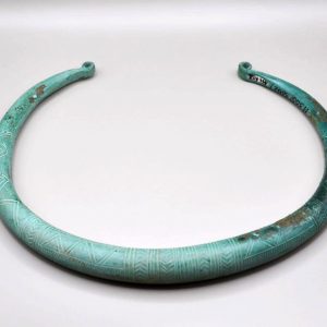 2. colier bronz resita