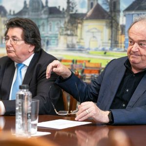 nicolae robu vasile blaga