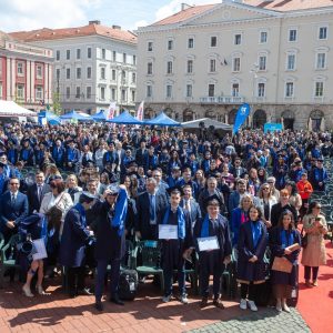 absolventi uvt 2025 (10)