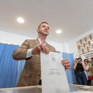 alfred simonis vot