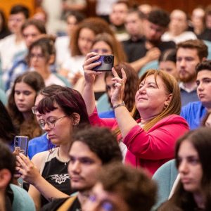 stefanuta intalnire cu studentii (5)