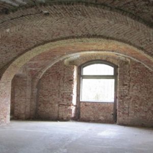2. interior