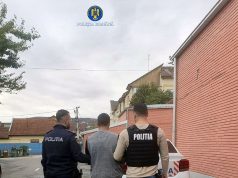 Șofer fără permis, reținut după ce a încercat să fugă de polițiștii care i-au făcut semn să oprească