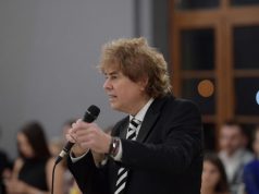 Freddy Stauber a lansat un album a cărui acțiune se petrece „într-un luminiș de pădure, unde cresc margarete”