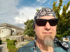 Sărbătoare în muzică: La mulți ani, Tavi Iepan!