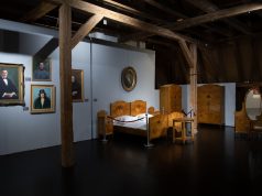 Tururi ghidate gratuite la expoziția „Albume de familie”: Descoperiți viața elegantă a burgheziei din Timișoara altor vremuri (foto)