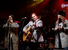 Melodii românești de neuitat readuse în atenție la Târgul de Crăciun din centrul Timișoarei (video)