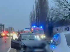 Accident cu trei mașini pe Calea Torontalului din Timișoara: Un cuplu de vârstnici a ajuns la spital