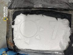 Un cetățean turc a fost reținut după ce a fost prins în flagrant cu 30 de kilograme de cocaină